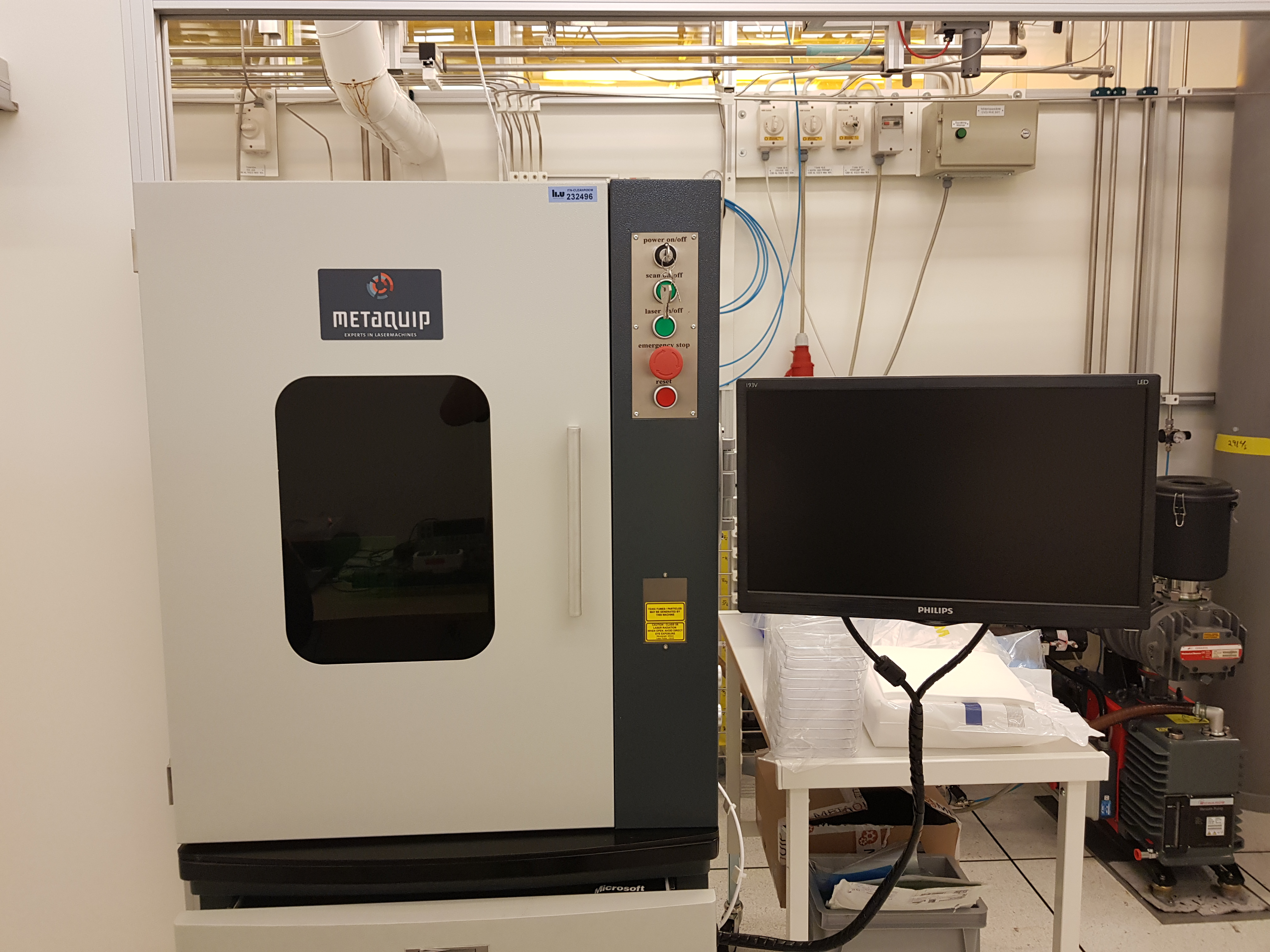 Picture of MetaQuip Laser engraving machine