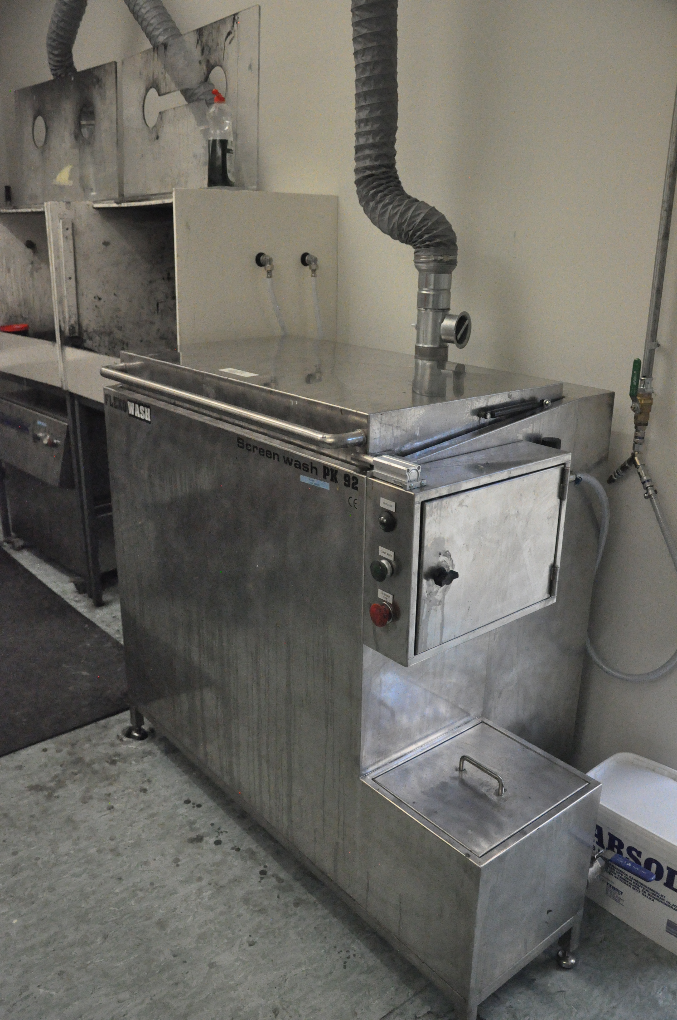 Picture of Screen washer automatic @ PEA